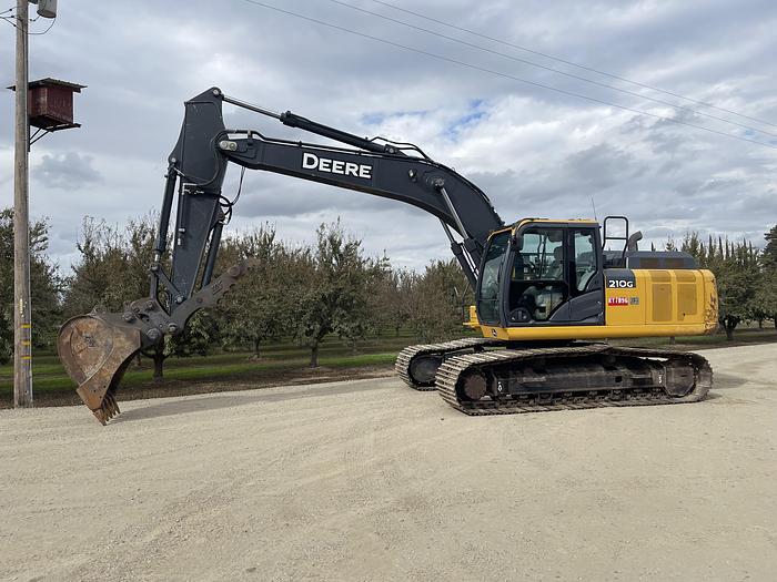 Used 2019 John Deere 210G LC