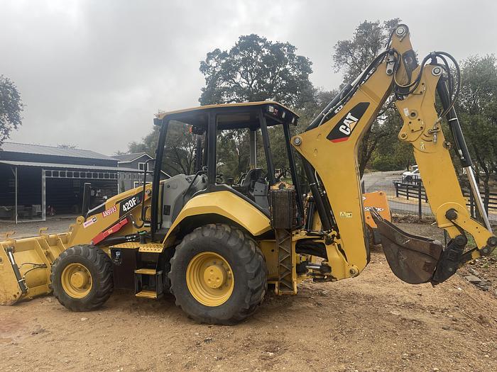 Used 2016 Cat 420F2