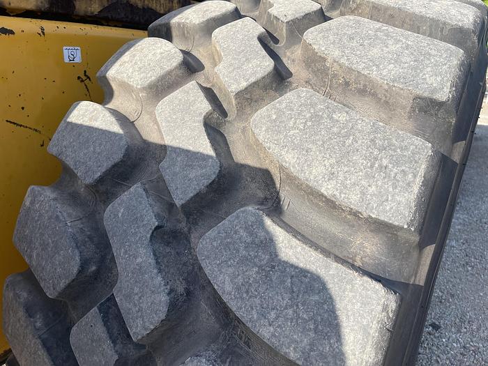 Used 1997 Volvo L180C Long Boom