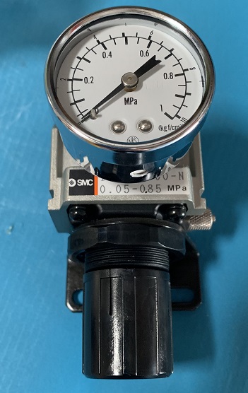 Used SMC Pressure Reducing Valve 10-AR2500-N