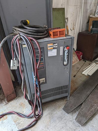 Used 1997 Hoist FKE 6 Electric Forklift