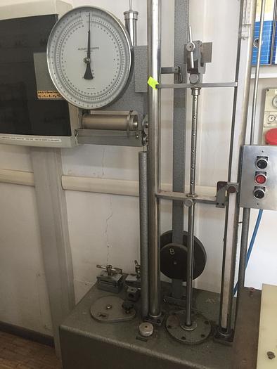 Used LABORATORY EQUIPMENT : FULL LABORATORY