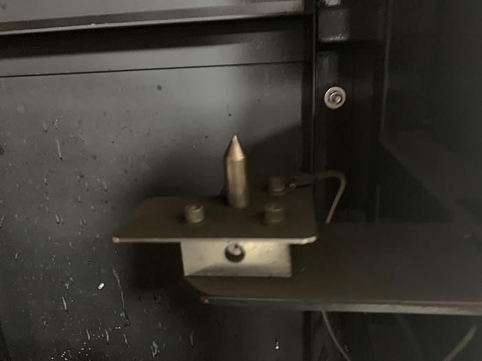 Used 2012 LINCOLN ELECTRIC  SYSTEM 20 MIG WELDING CELL WITH FANUC ARCMATE 100IC ROBOT AND R30iB CONTROLLER