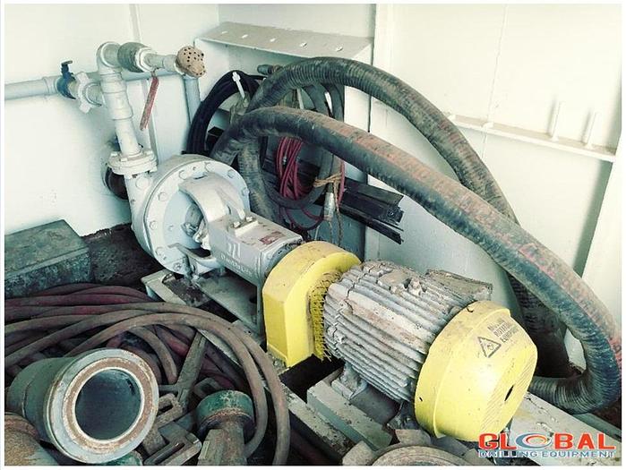 Used Item 0792 : Square Water Tank, 500lbs With Pumping Room