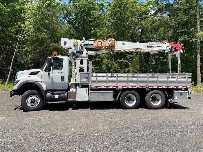 Used 2008 International 7600 Terex Commander 5045 Digger Derrick - M66848