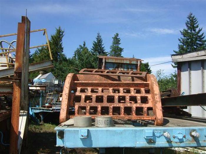 Used 36" x 48" Falcon Rotary Hog