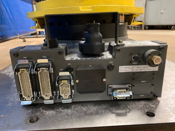 Used 2011 FANUC M900iA/350