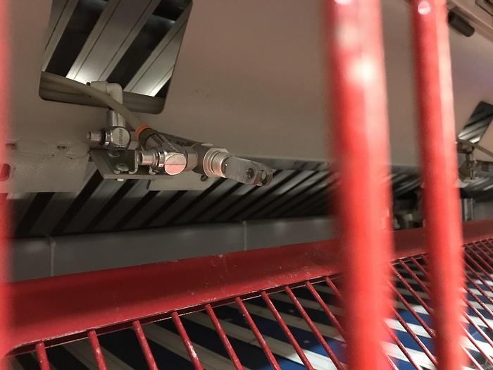 Used 2010 CHICAGO FOLDER, 136", 5 LANE WITH ACCUMULATOR AND STACKER