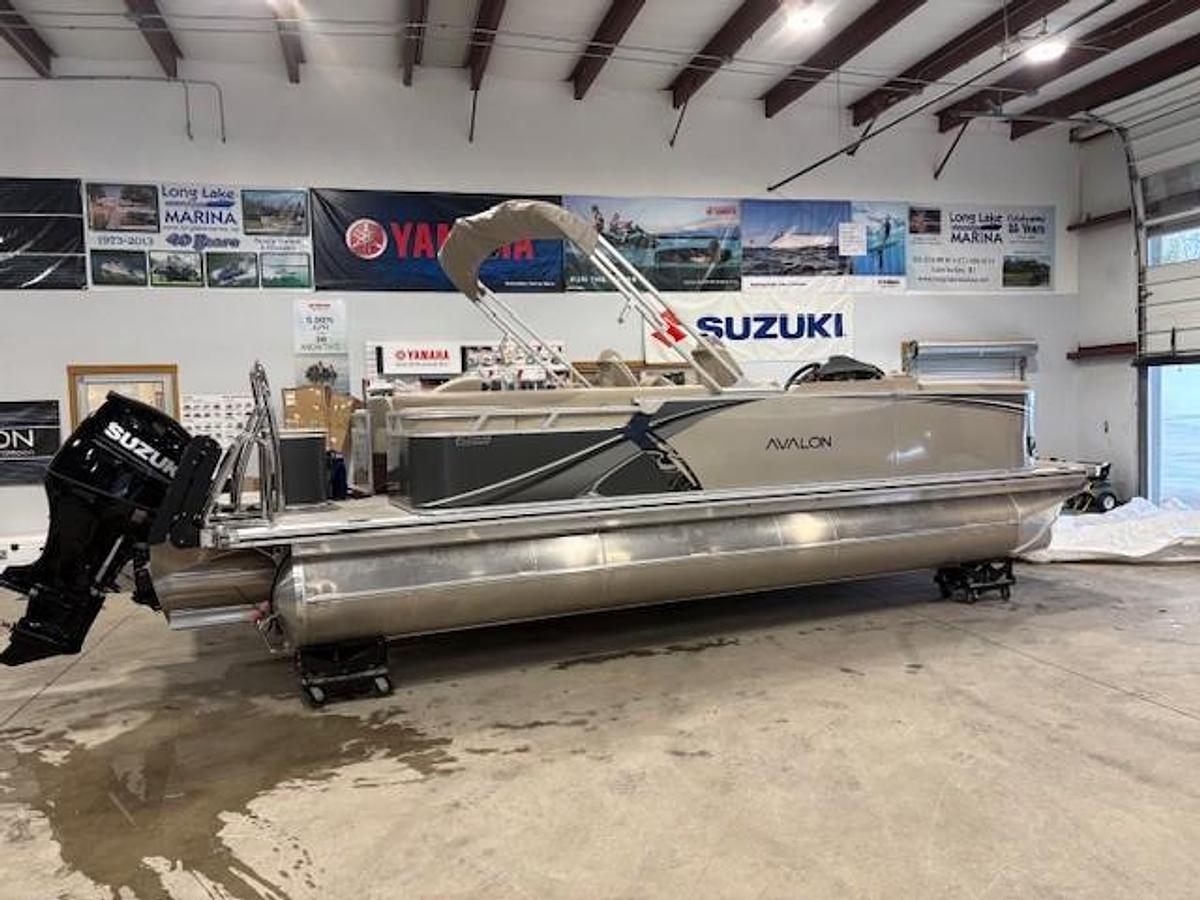 2026 Avalon 23 LSZ Quad Lounge