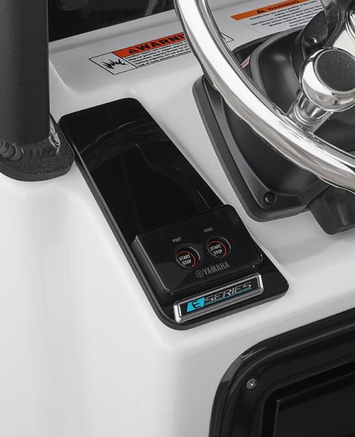 E-Series Convenience  255 FSH Sport E