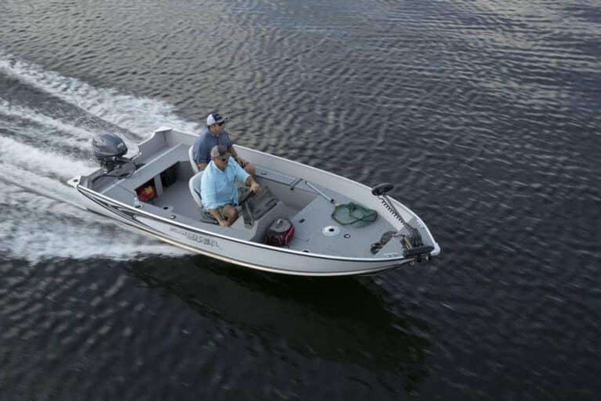 Smoker Craft Angler 16 SC