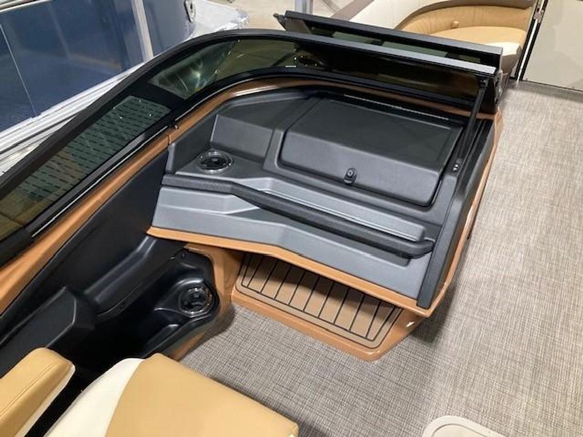 2025 Avalon 25 Catalina Quad Bench Tri-toon