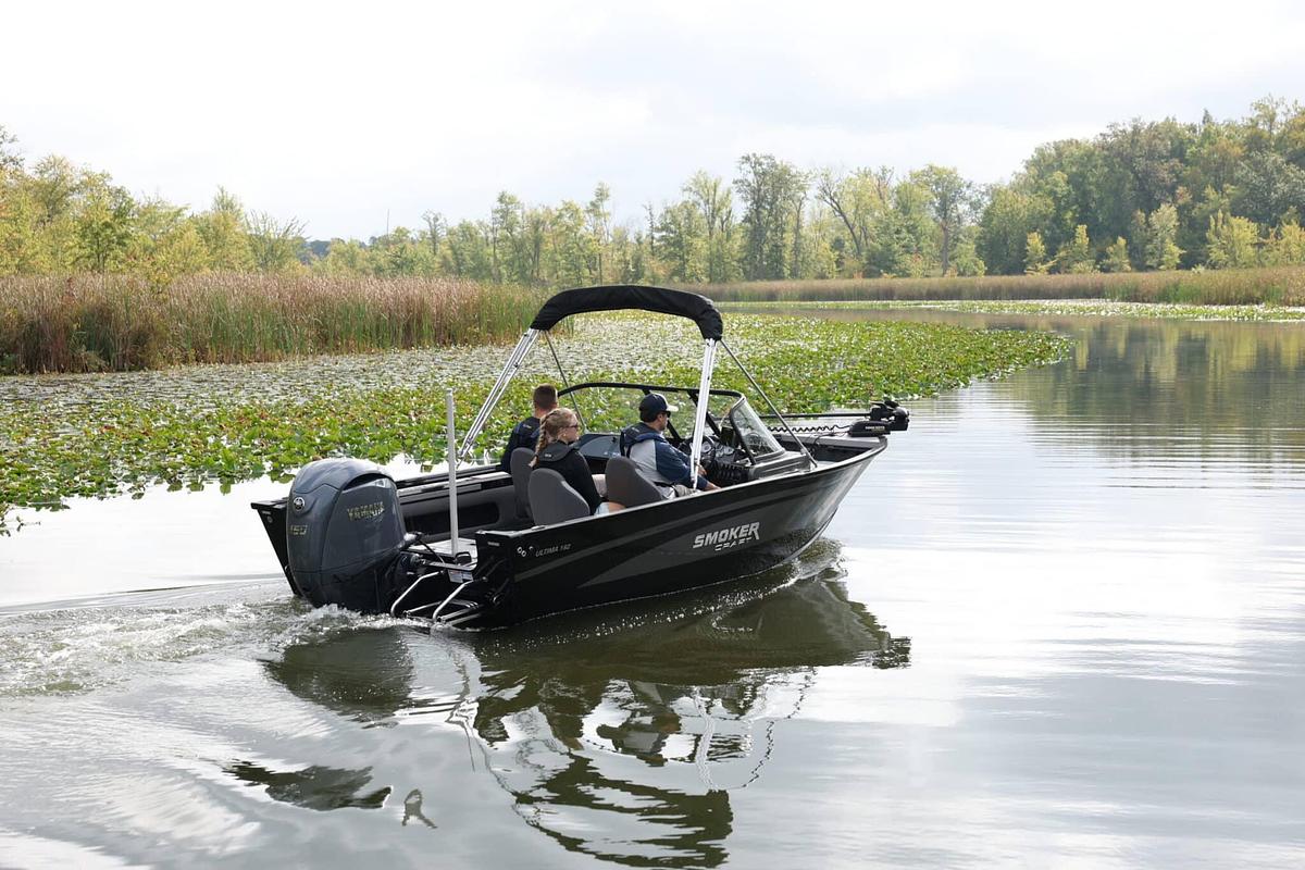 Smoker Craft Ultima 182
