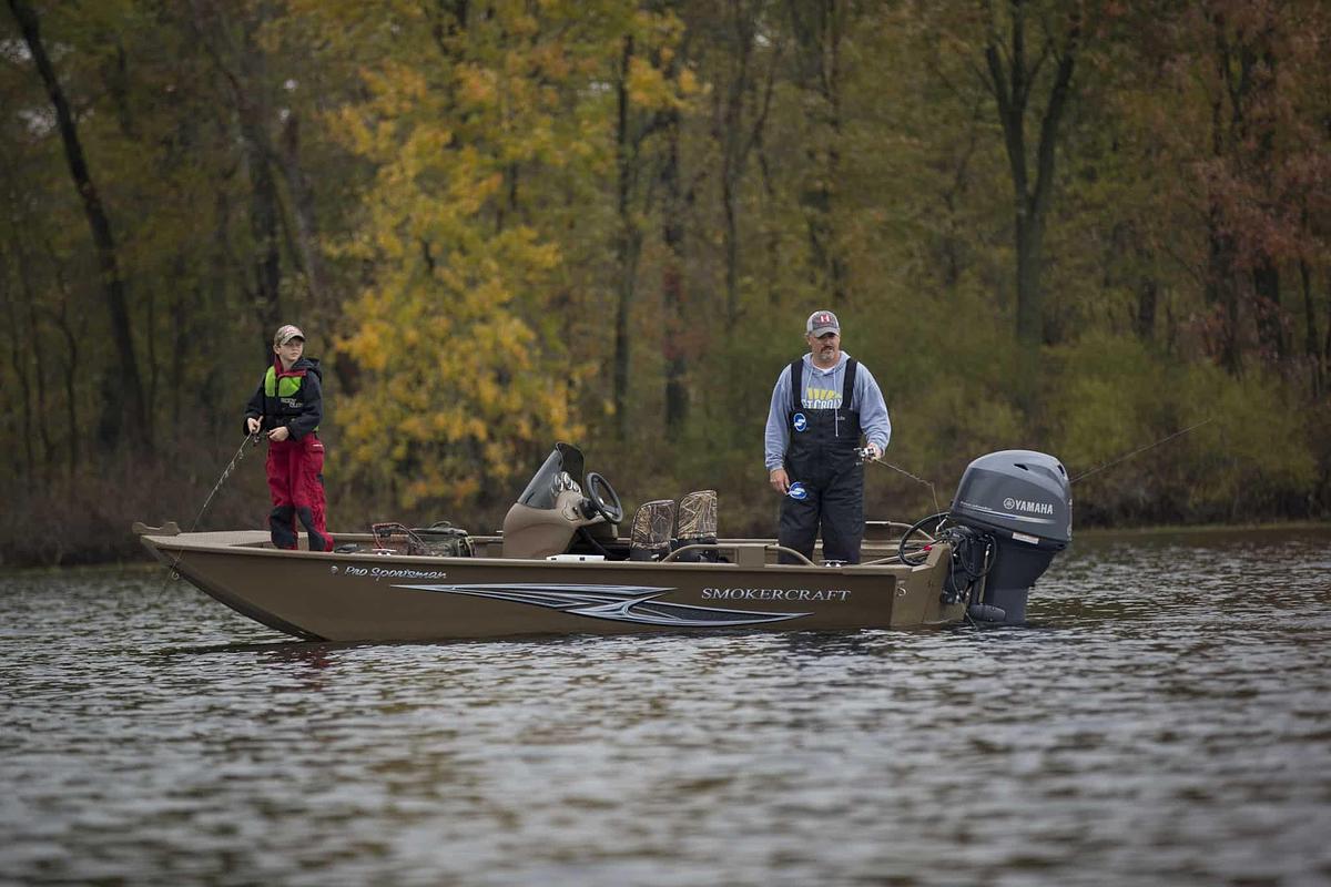 Smoker Craft Sportsman 1866 SC