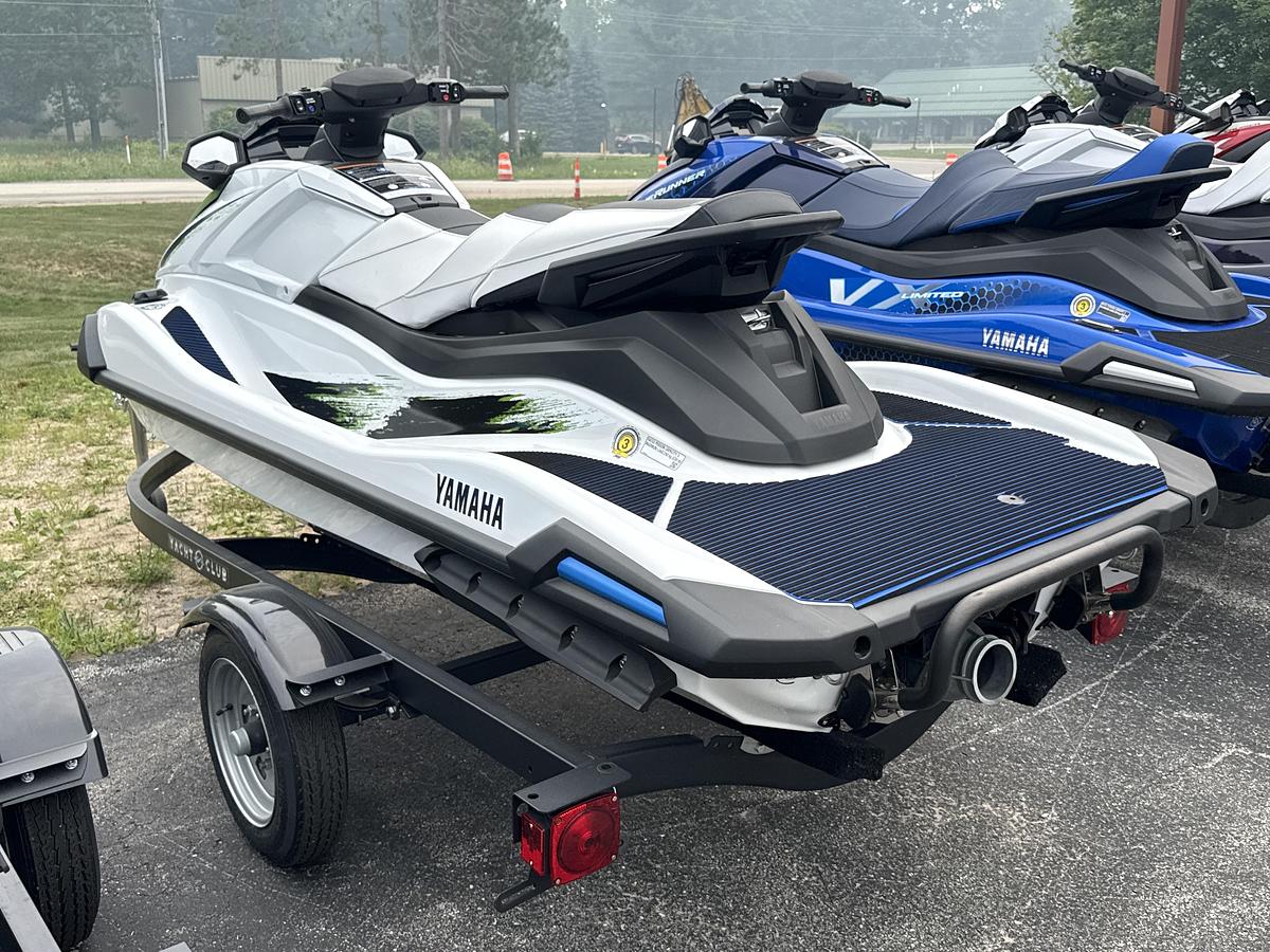 2026 Yamaha VX Deluxe