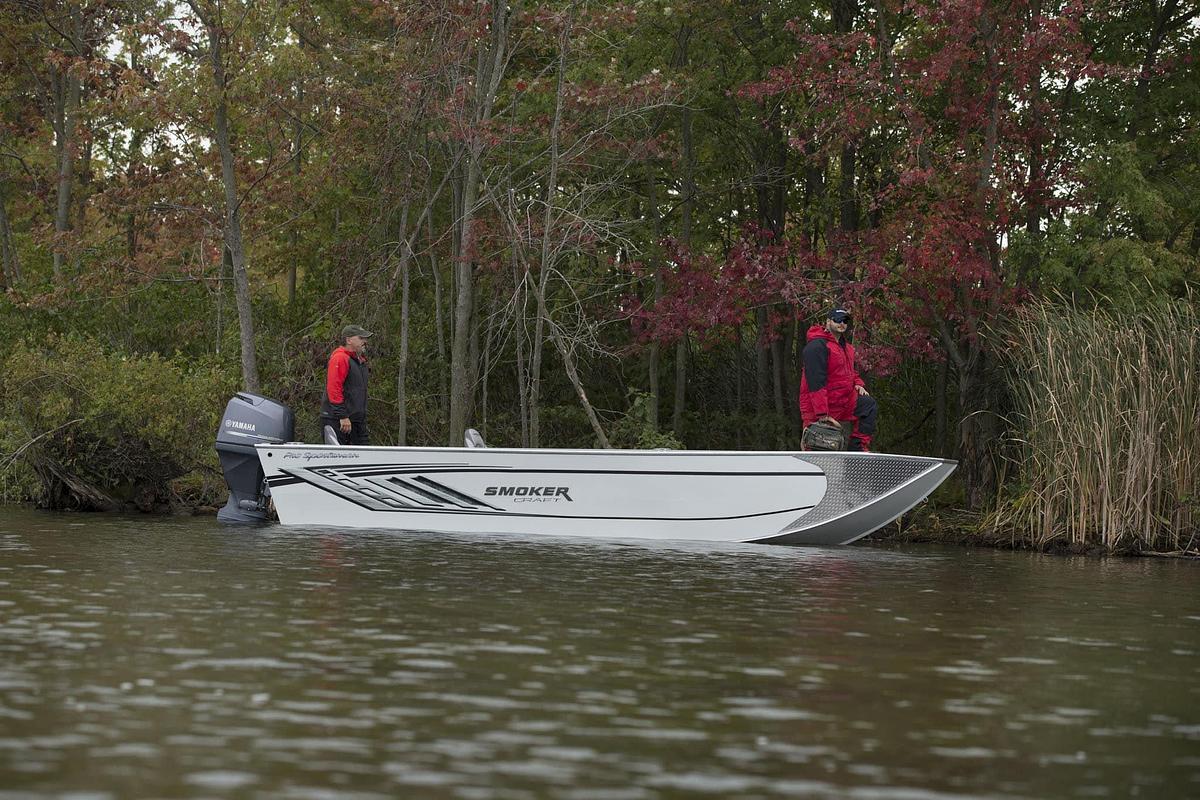 Smoker Craft Pro V Sportsman 1872 DC
