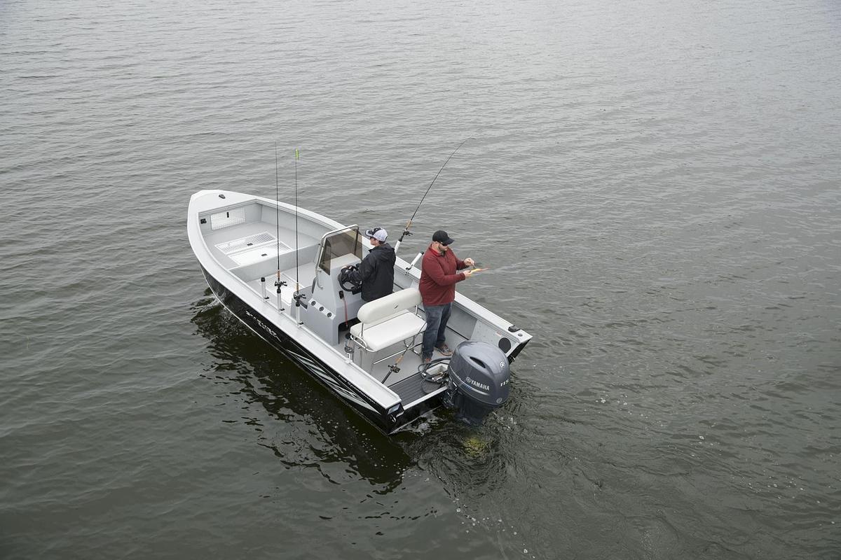 Smoker Craft Pro V Sportsman 2072 CC