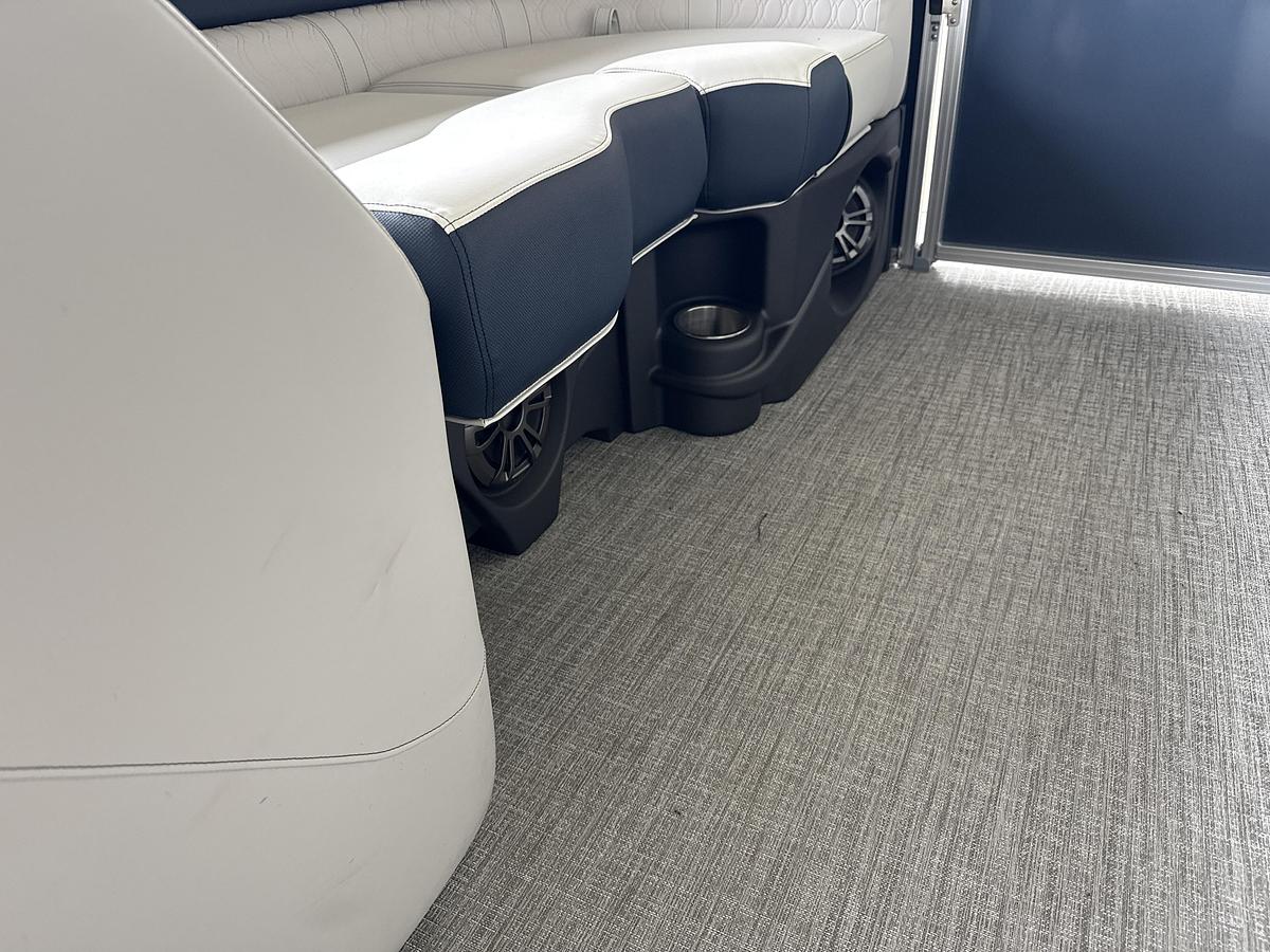 2026 Avalon 23 LSZ Quad Lounger