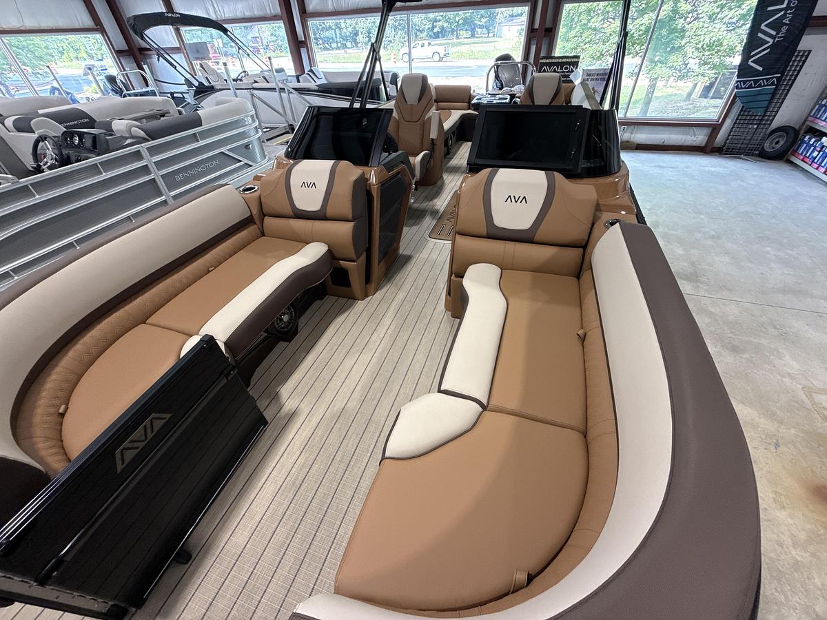 2027 Avalon Catalina Quad Longer 27 FT