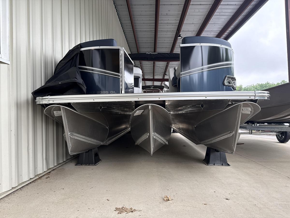 2026 Avalon 23 LSZ Quad Lounger