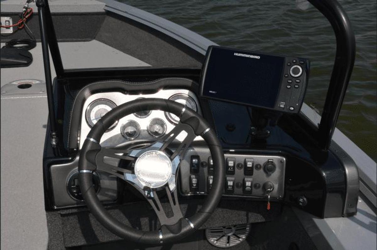 Smoker Craft Pro Angler XL 172