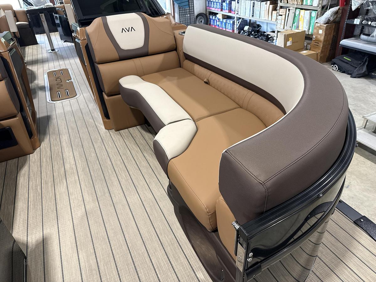 2027 Avalon Catalina Quad Longer 27 FT