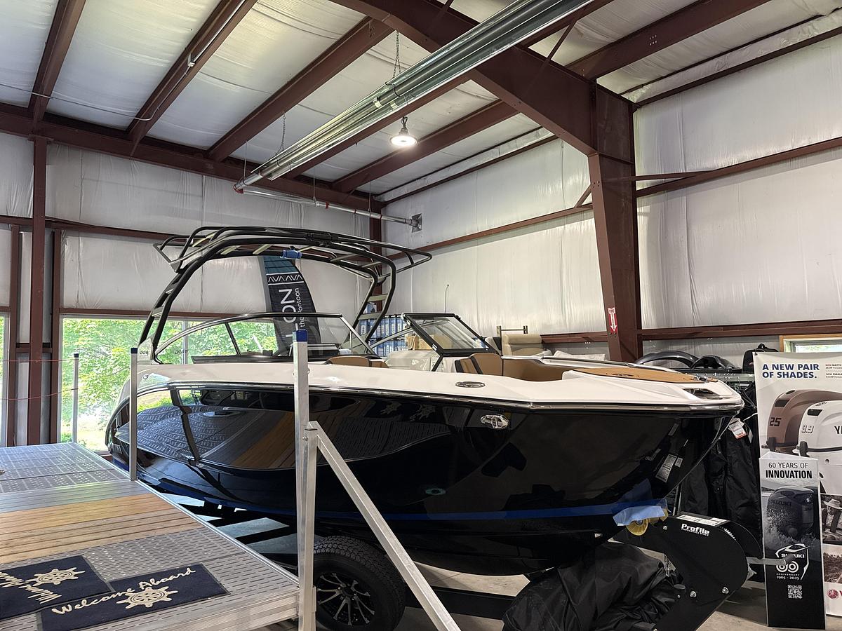 2026 Yamaha 252SD