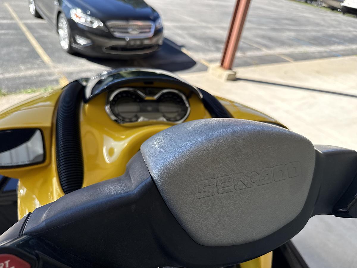 Used 2007 SeaDoo RXP with Trailer