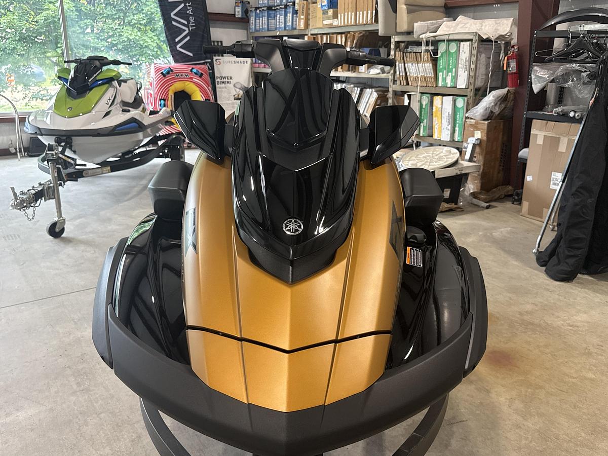 2025 Yamaha FX CRUISER HO COPPER WITH AUDIO