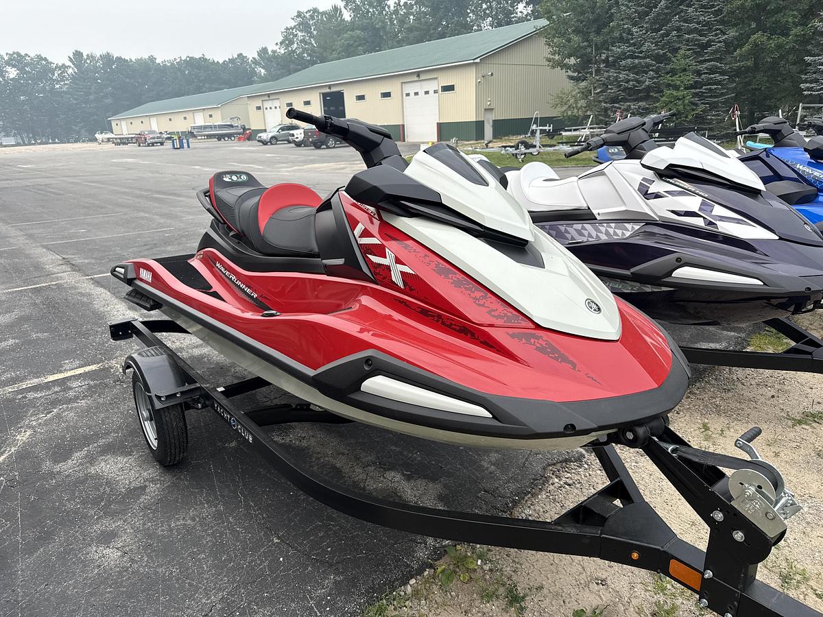 2026 Yamaha VX1050C-CB