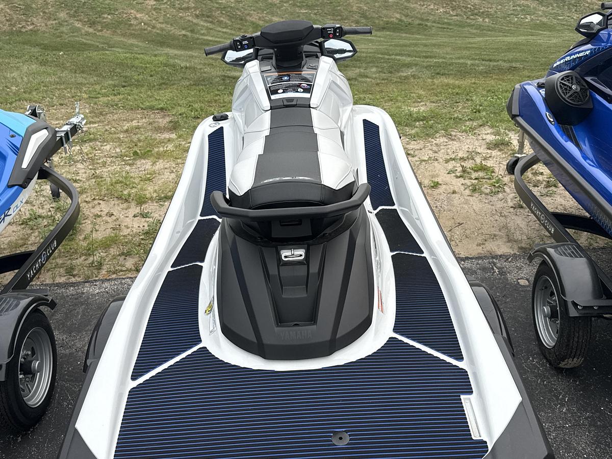 2026 Yamaha VX Deluxe