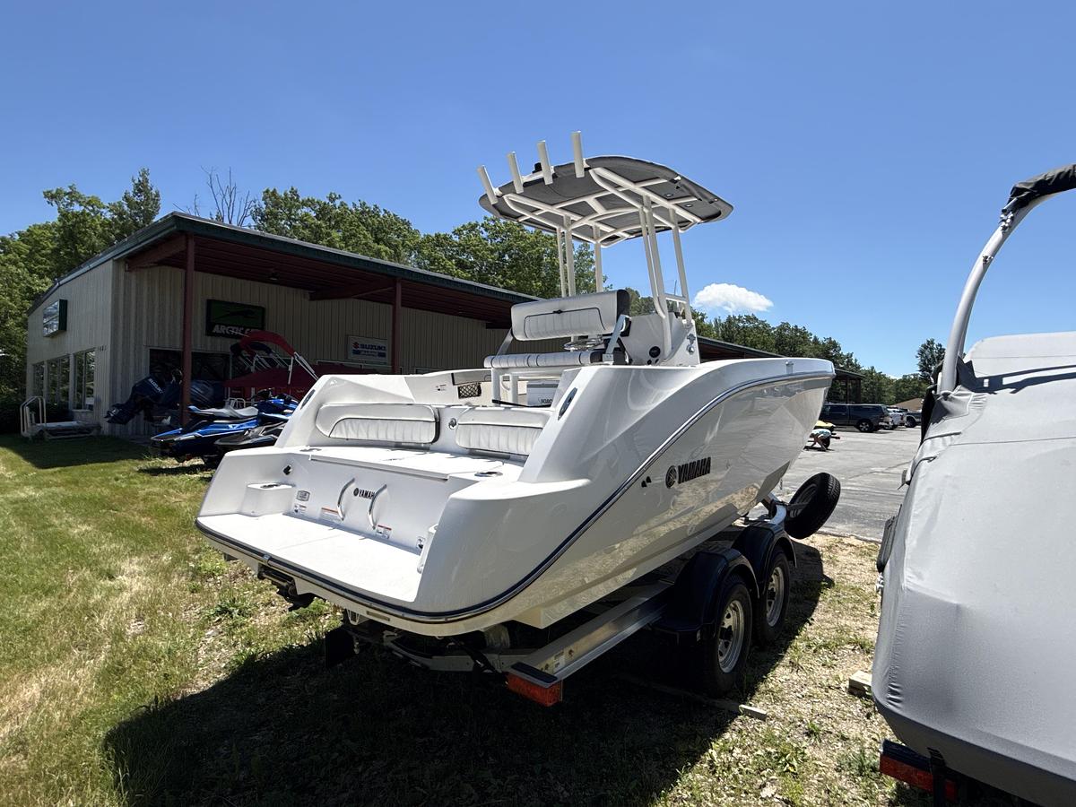 2025 Yamaha 220 FSH SPORT
