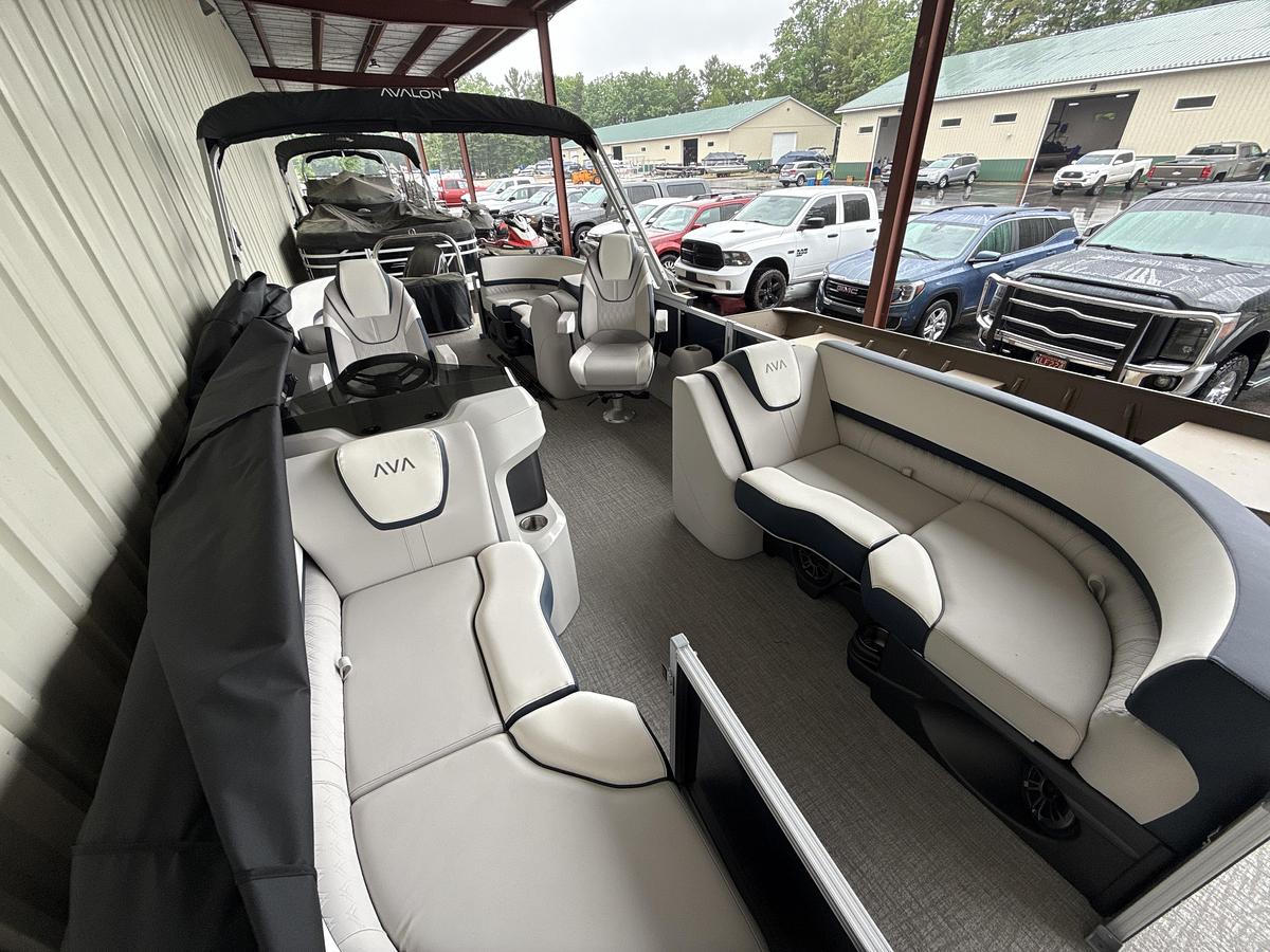 2026 Avalon 23 LSZ Quad Lounger