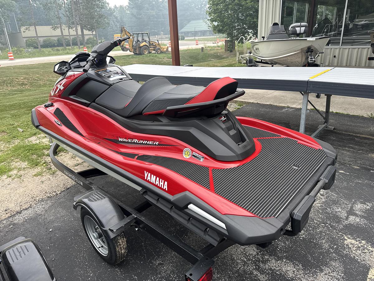 2026 Yamaha VX1050C-CB