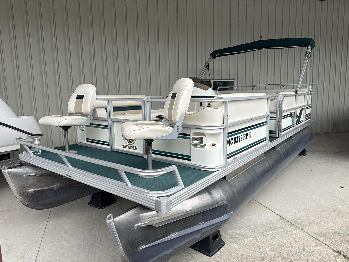 Used 1999 Crest Crest II DL