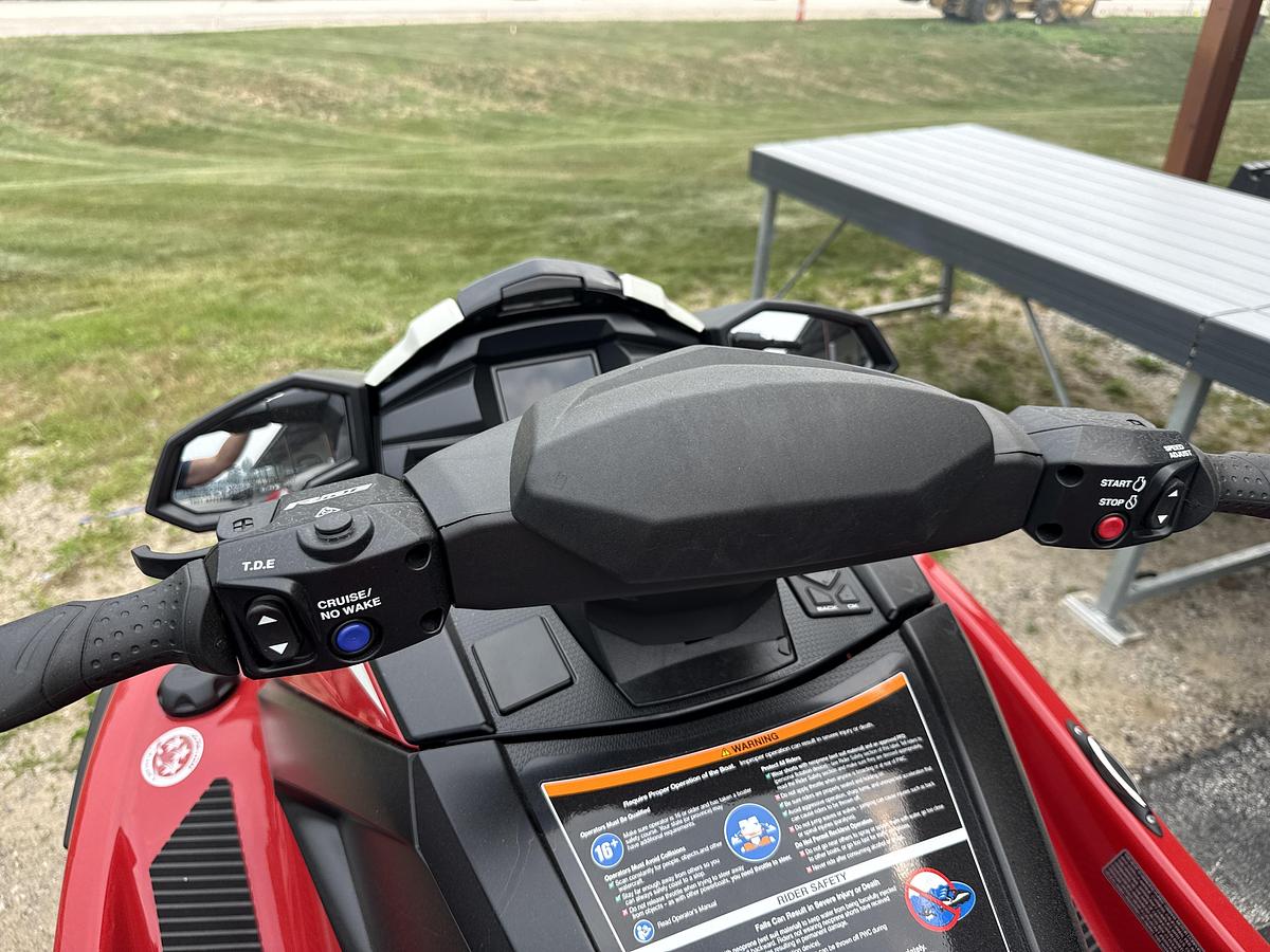 2026 Yamaha VX1050C-CB