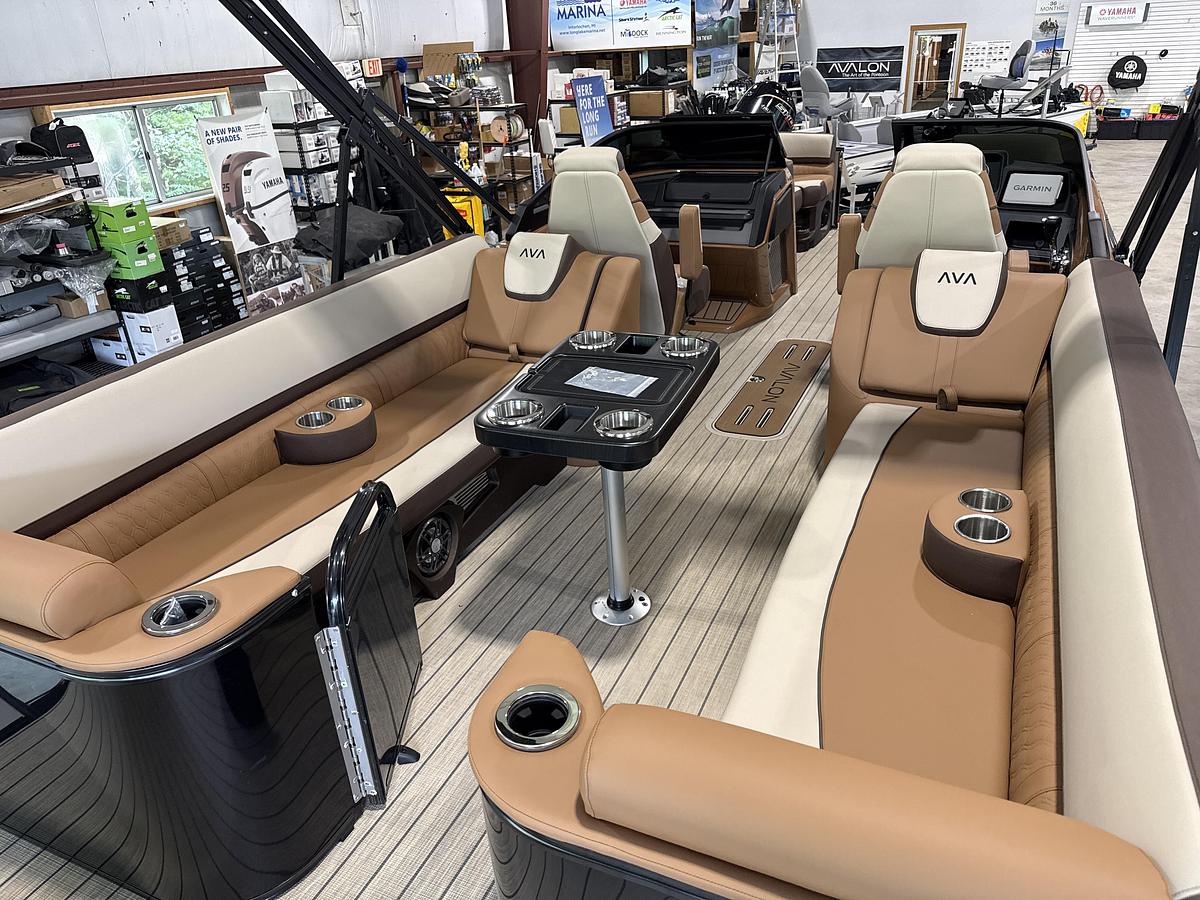 2027 Avalon Catalina Quad Longer 27 FT