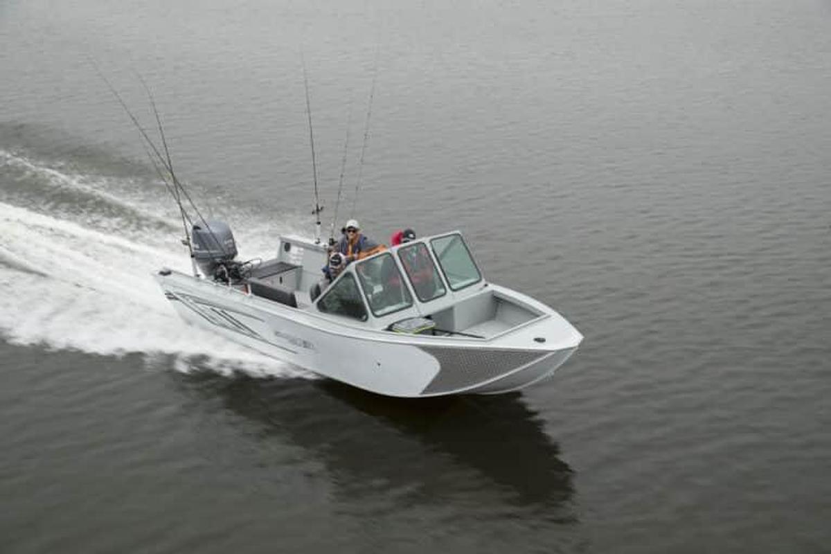 Smoker Craft Pro V Sportsman 2072 DC