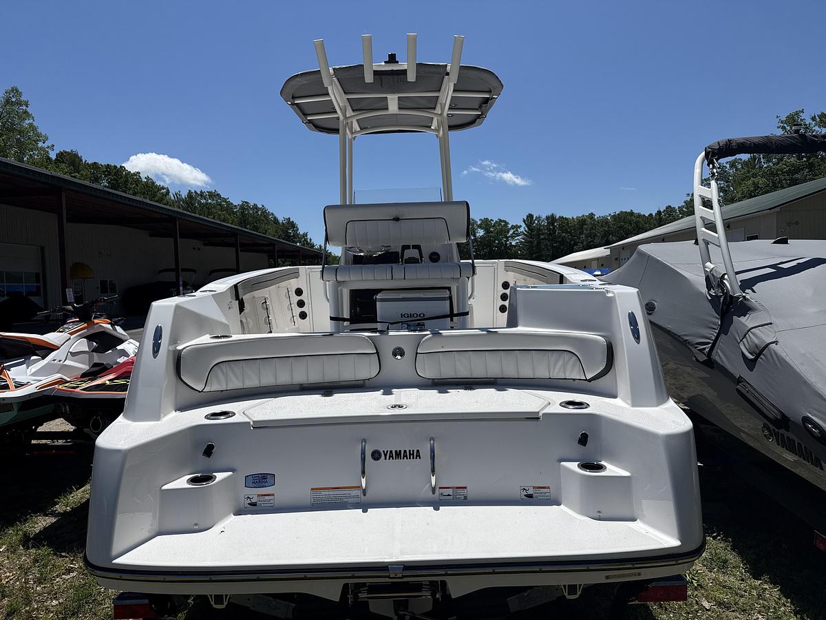 2025 Yamaha 220 FSH SPORT