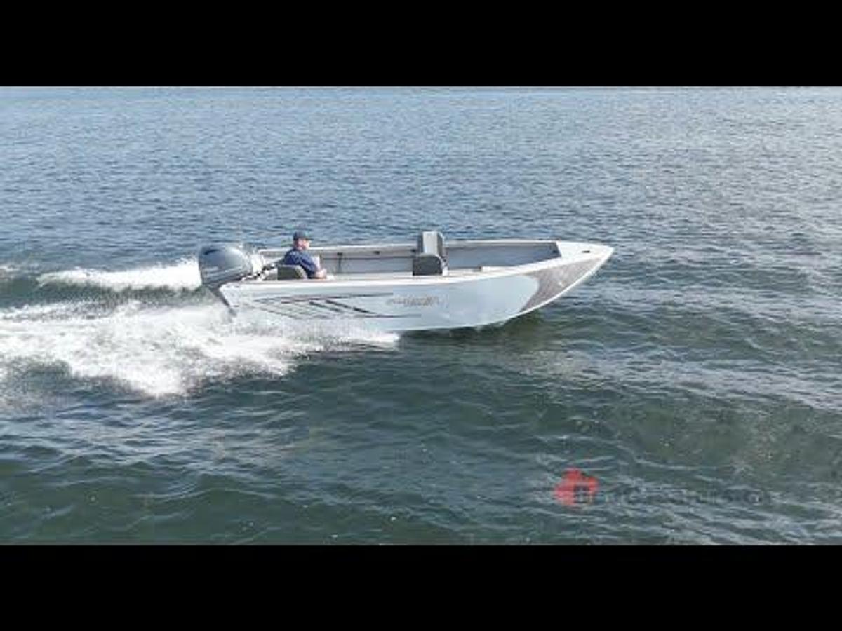 Smoker Craft Pro V Sportsman 1872 TL