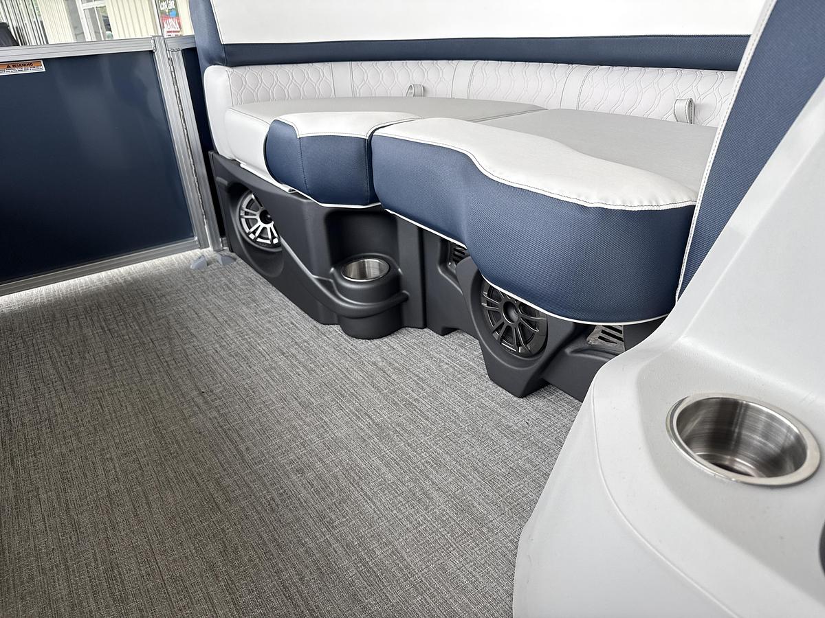2026 Avalon 23 LSZ Quad Lounger