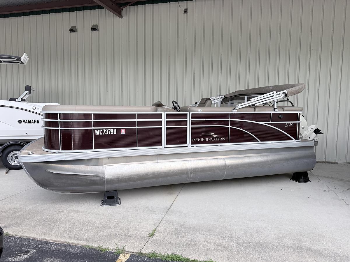 Used 2020 Bennington 20SSL