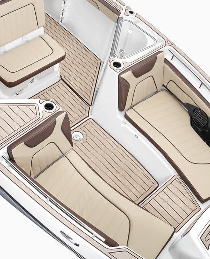 E-Series Convenience  255 FSH Sport E