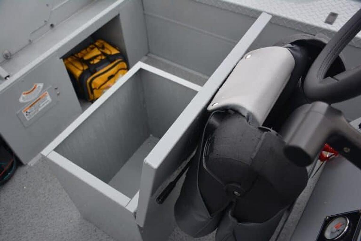 Smoker Craft Sportsman 1866 PRO TL