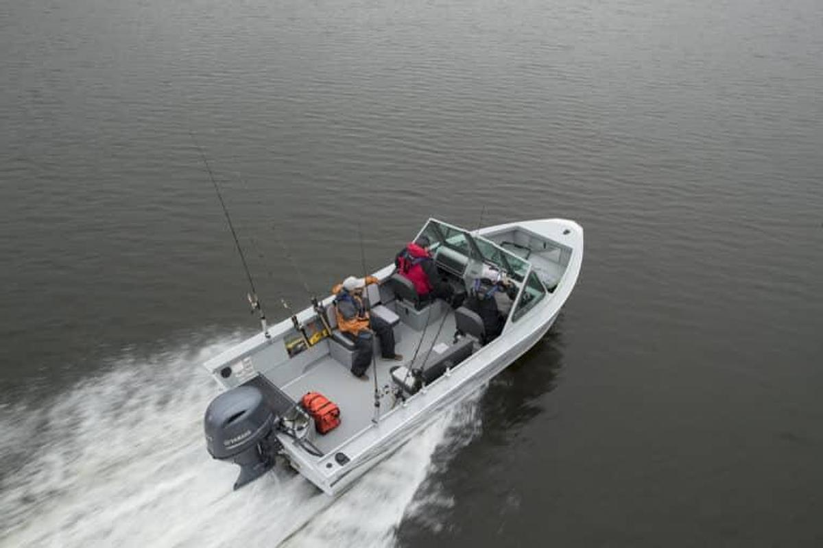 Smoker Craft Pro V Sportsman 2072 DC