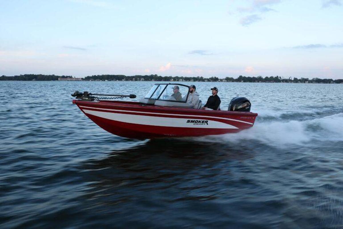 Smoker Craft Explorer 190 FS