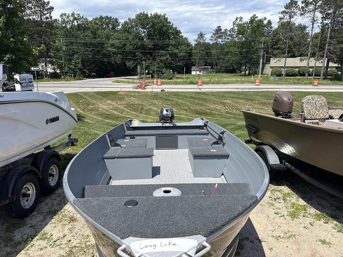 2027 Smoker Craft 16 Big Fish/25HP Yamaha