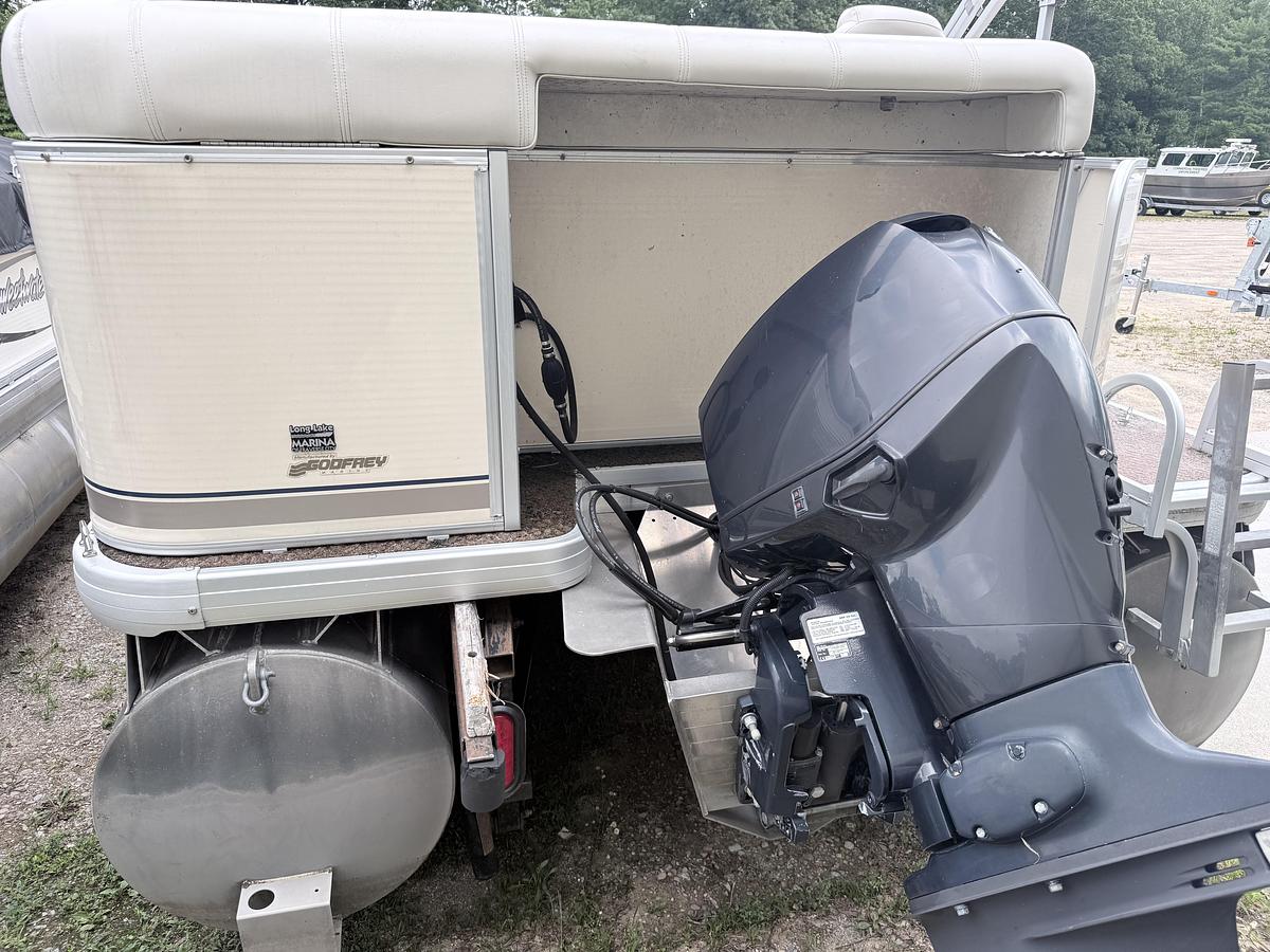 Used 2006 Godfrey 180RE AuquaPatio