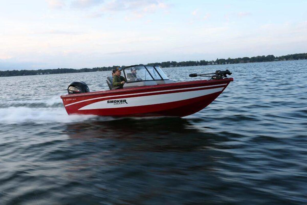 Smoker Craft Explorer 190 FS