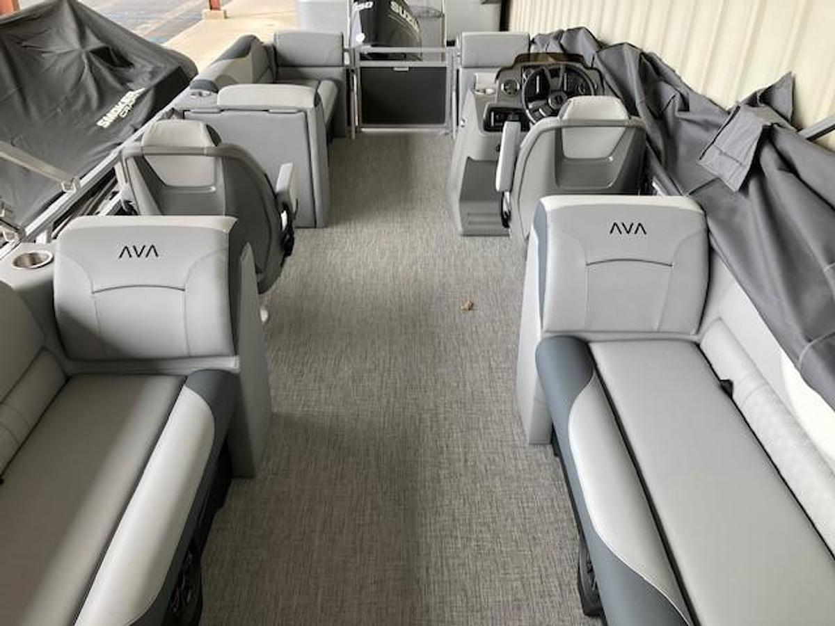 2025 Avalon 21 Venture 80 Quad Lounger